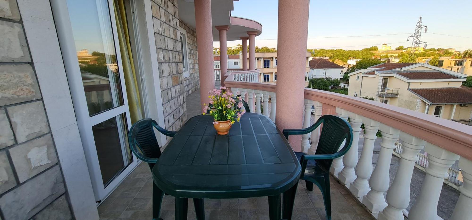 Kurt Apartaments Ulcinj Habitación foto