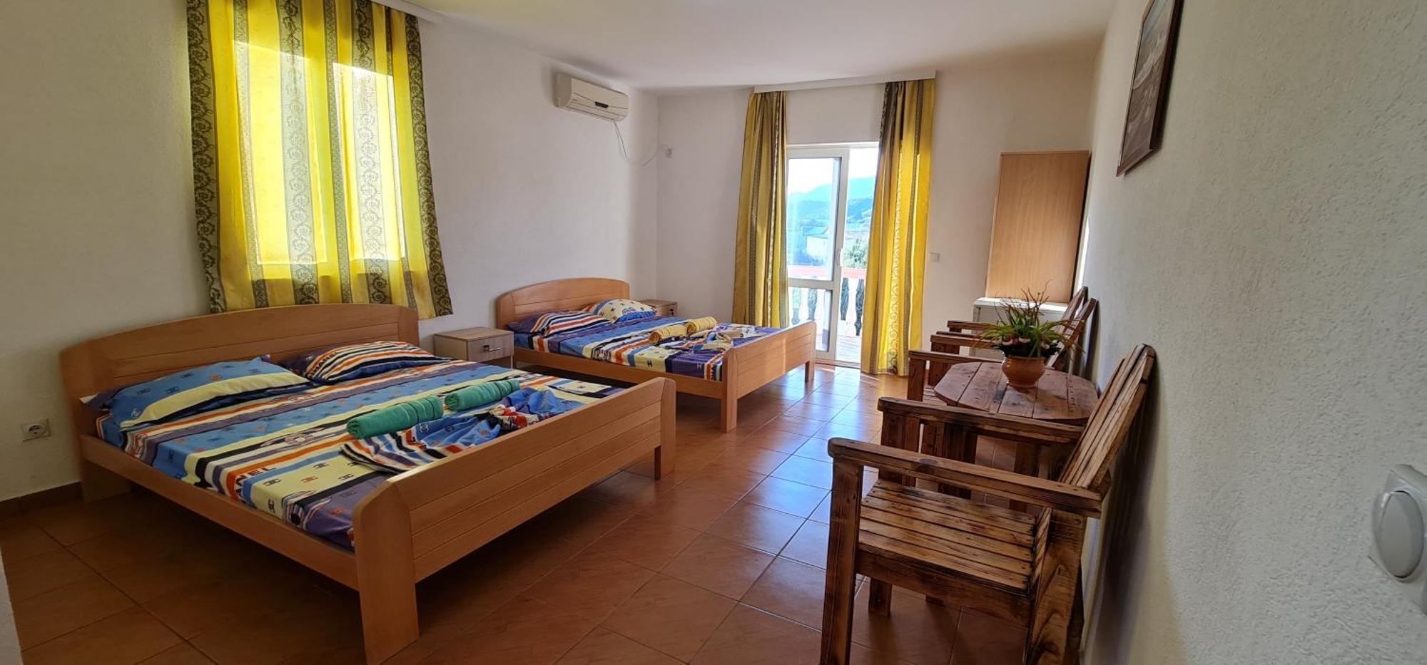Kurt Apartaments Ulcinj Habitación foto