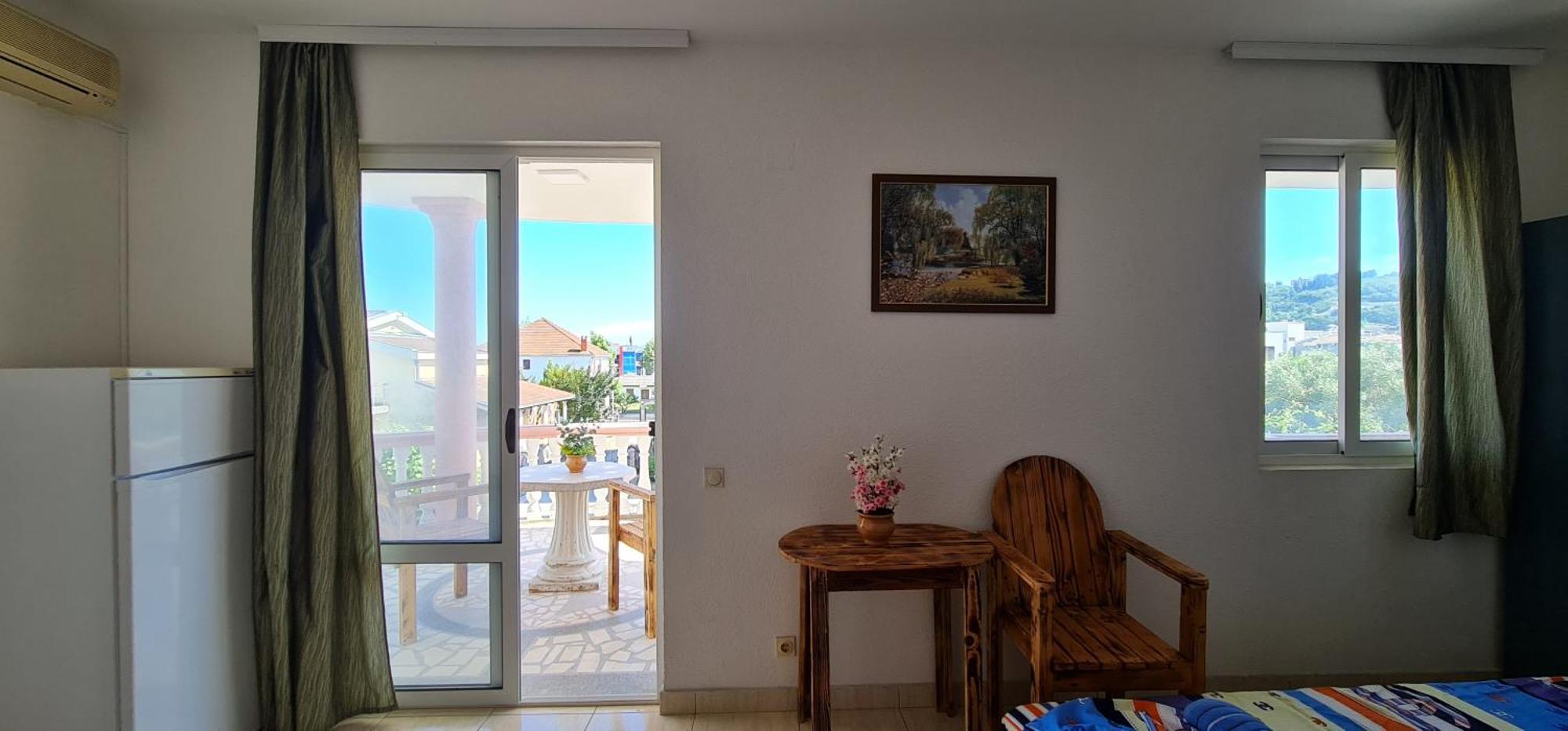 Kurt Apartaments Ulcinj Habitación foto