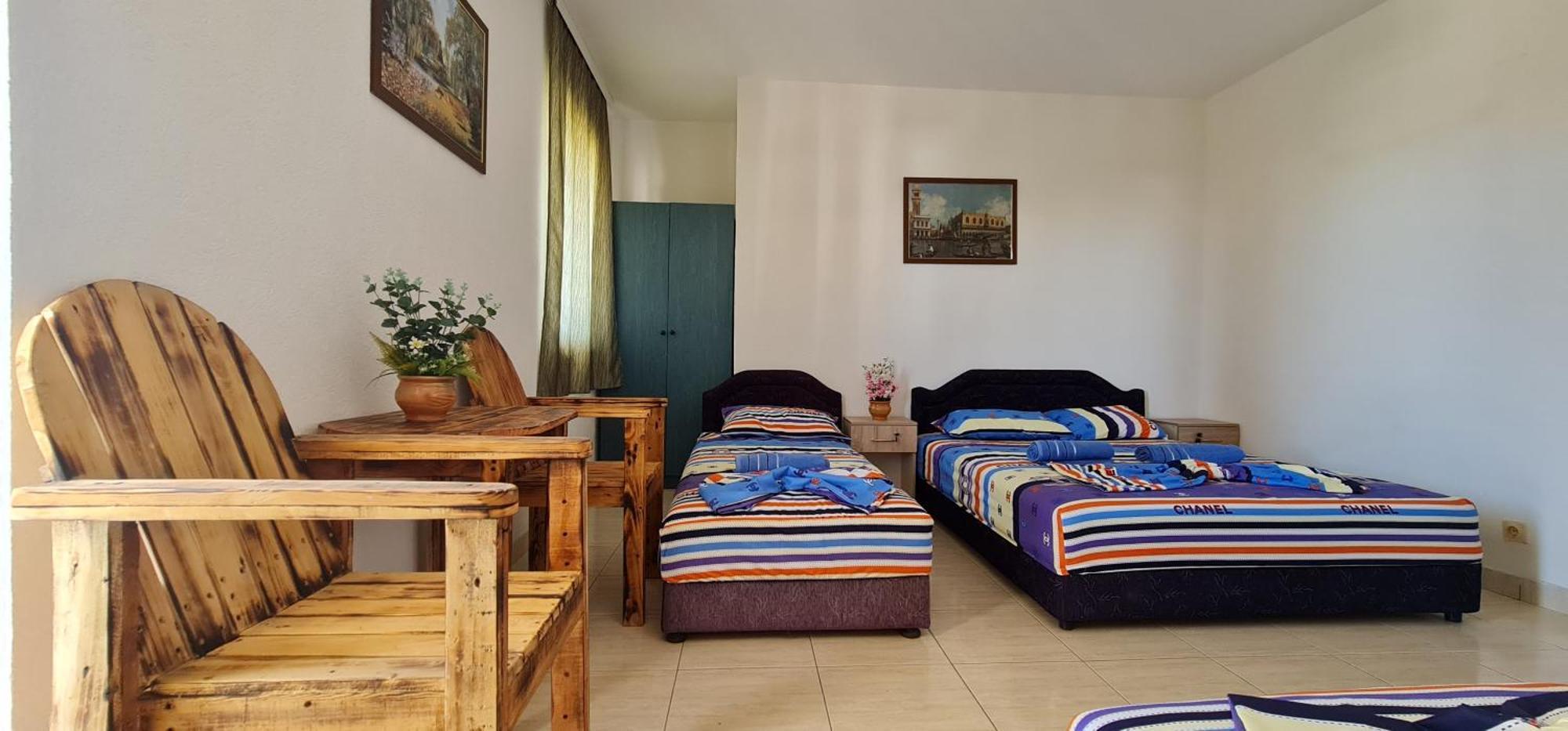 Kurt Apartaments Ulcinj Habitación foto