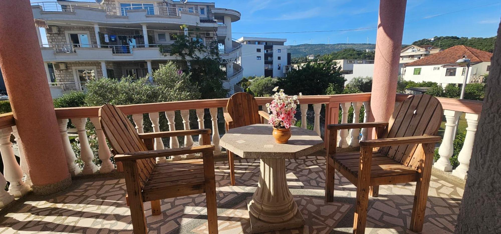 Kurt Apartaments Ulcinj Habitación foto