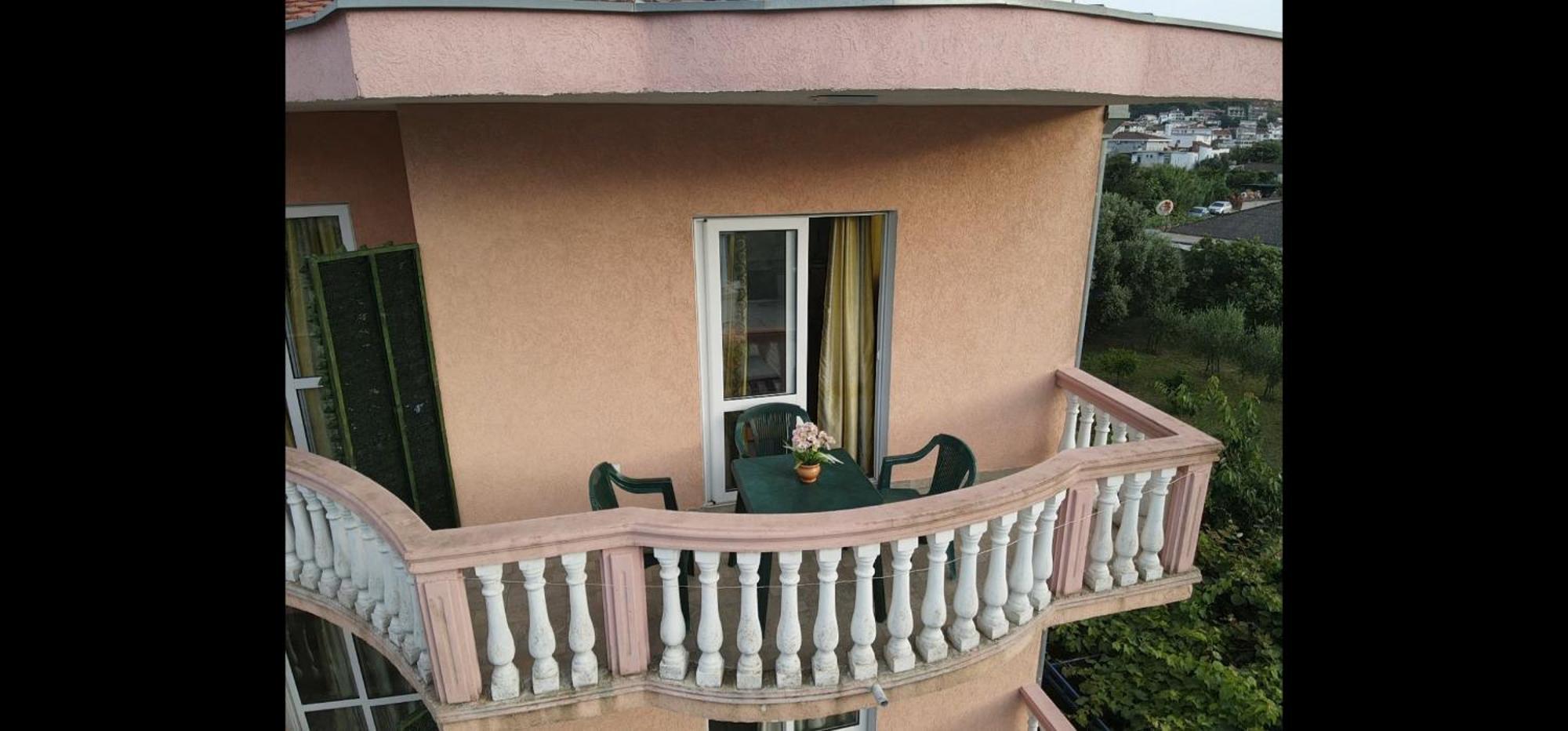 Kurt Apartaments Ulcinj Exterior foto