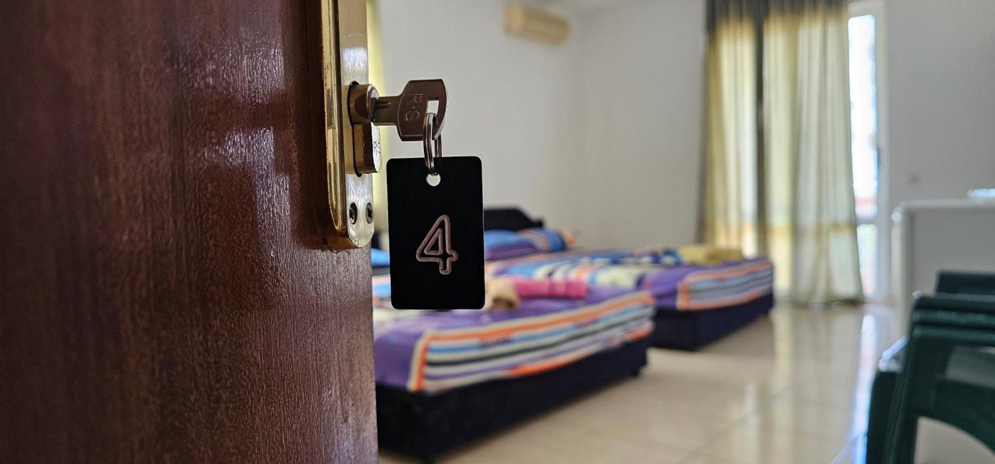 Kurt Apartaments Ulcinj Habitación foto